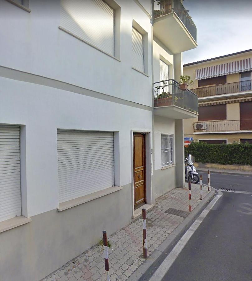 A Due Passi Dal Mare Apartment Lido di Camaiore Exterior photo