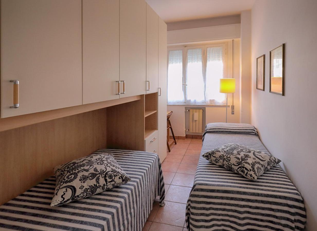A Due Passi Dal Mare Apartment Lido di Camaiore Exterior photo